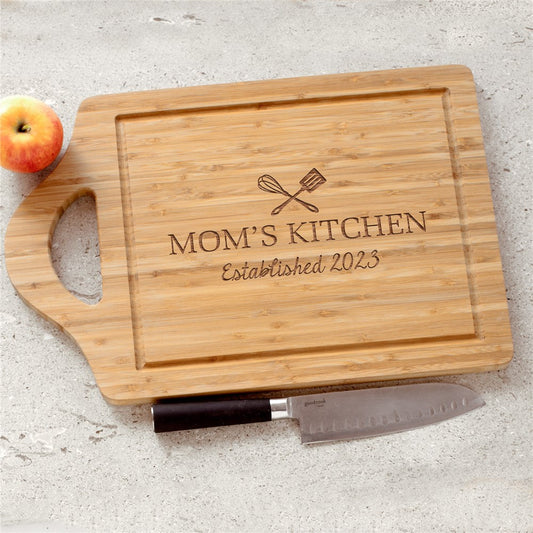 Engraved Moms Kitchen Cutting Board - Sunny Jar Personalized™