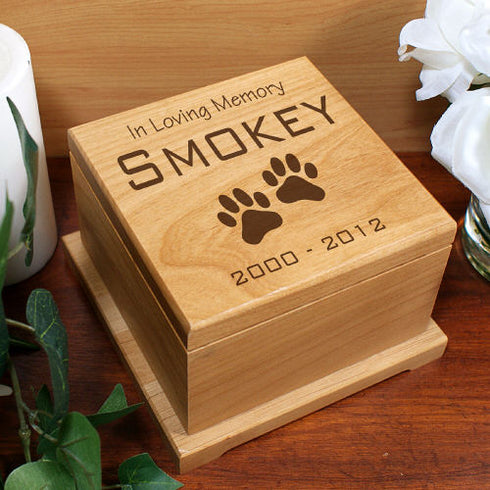 Engraved Pet Memorial Wooden Urn - Sunny Jar Personalized™