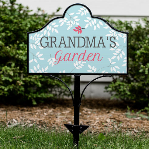 Personalized Grandmas Garden Magnetic Sign - Sunny Jar Personalized™